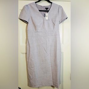 NWT, Ann Taylor suiting v-neck shift dress. Lavender. Size 8.